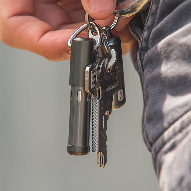 True Utility Telescopic Pen