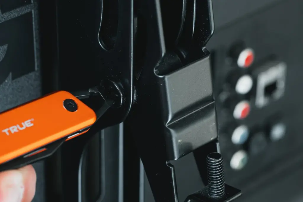 True Utility Modern Key Chain Knife - Orange