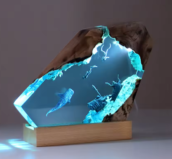 Resin LED Light Set shark diver, deep-sea exploration -Small