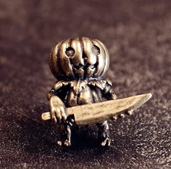 Beads Pumpkin With Knife - Silver