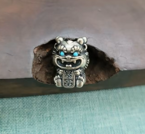 Beads Tyrannosaurus - Silver