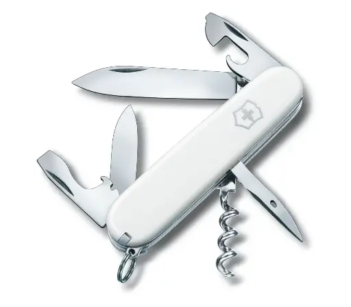 Victorinox Classic SD Swiss Army Knife, Pocket Knife, Small, Multi Tool, 7  Functions, Scissors, Nail File, Black: Buy Online at Best Price in UAE 